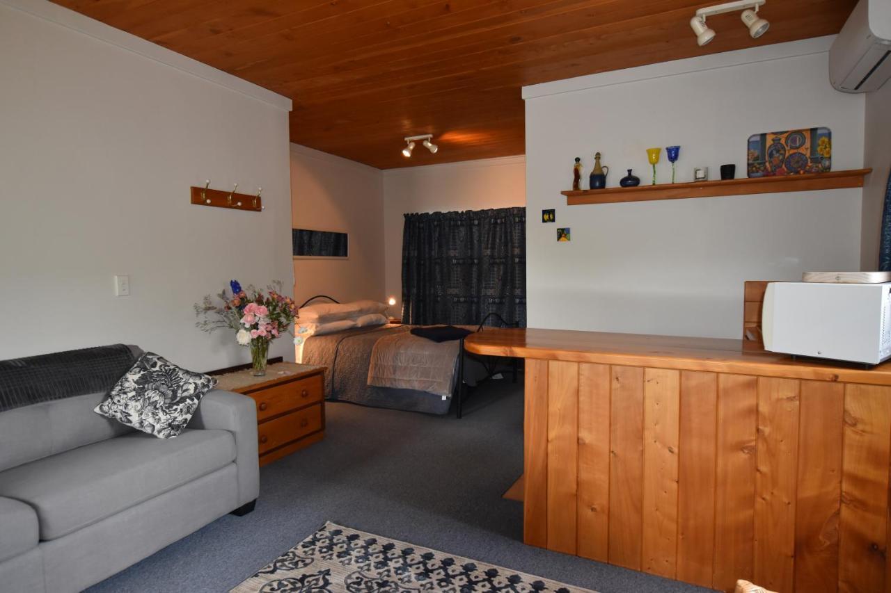 Bed and Breakfast Olivista Masterton Exteriér fotografie
